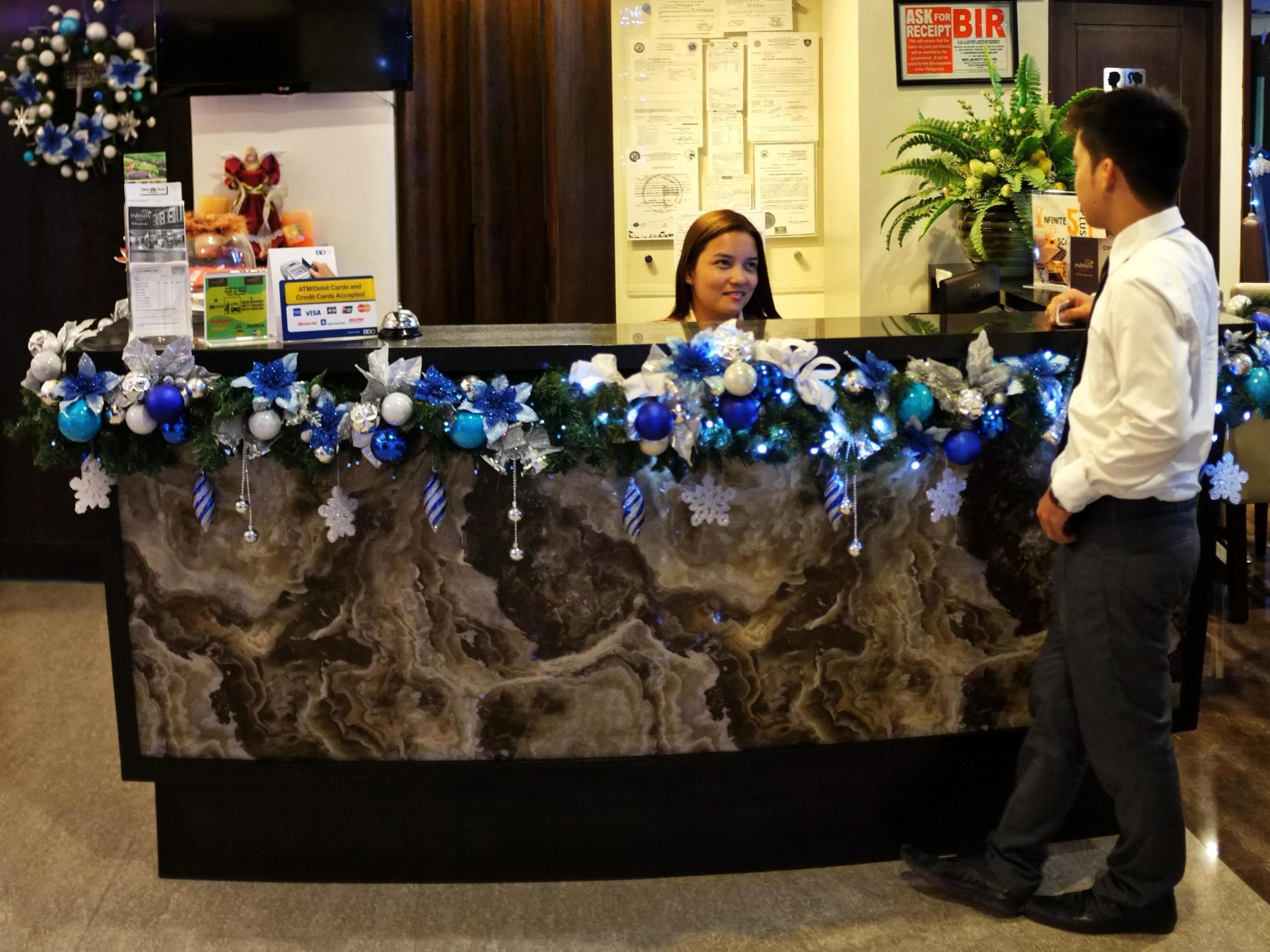 Infinity Suites Davao City Kültér fotó