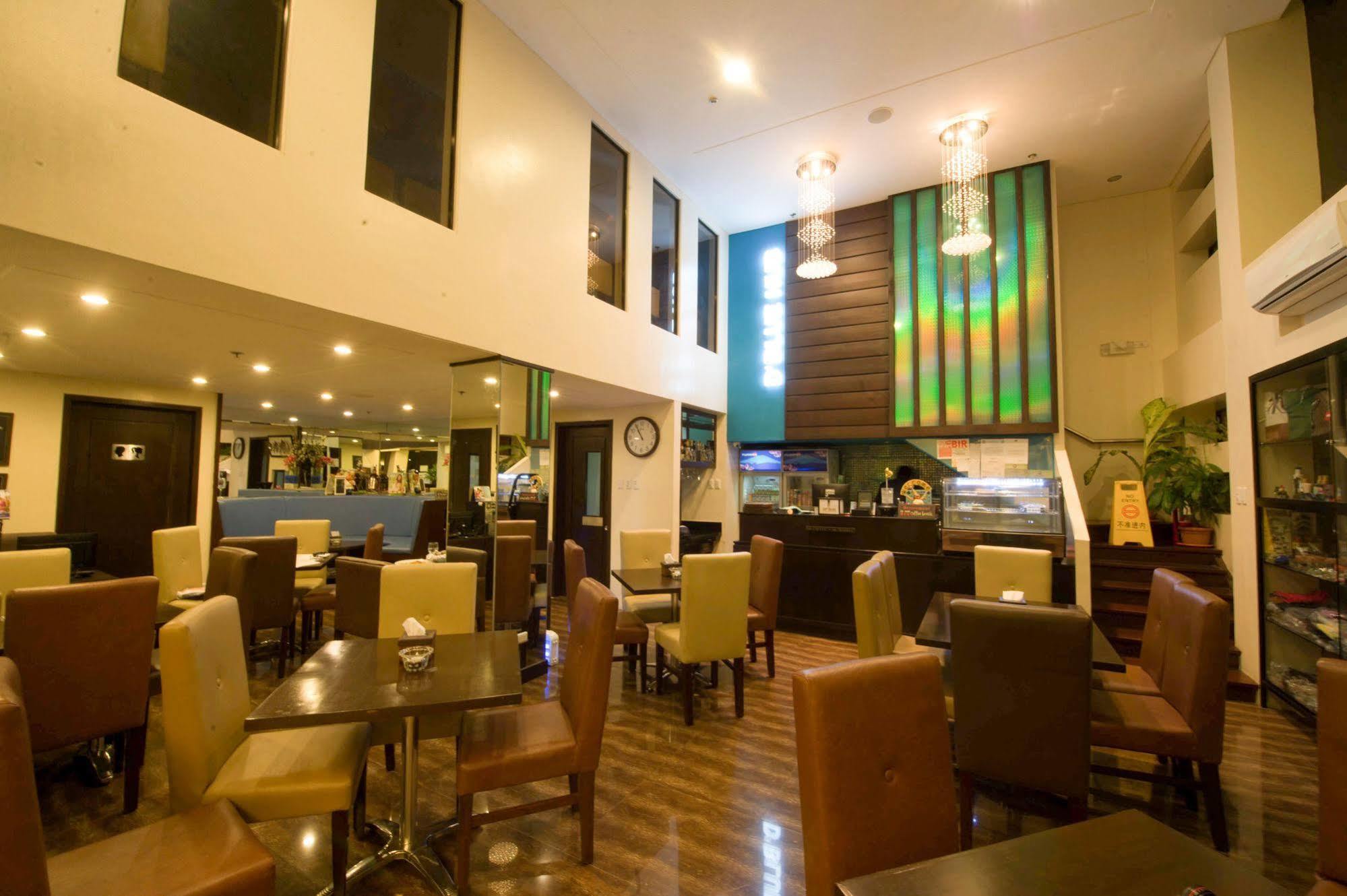 Infinity Suites Davao City Kültér fotó