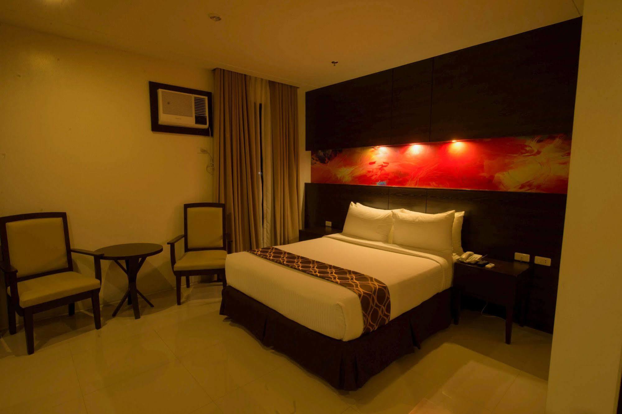 Infinity Suites Davao City Kültér fotó